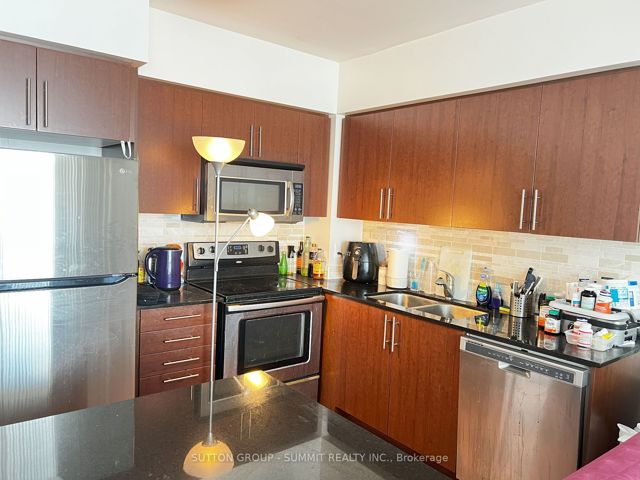 3103 - 2240 Lakeshore Blvd W