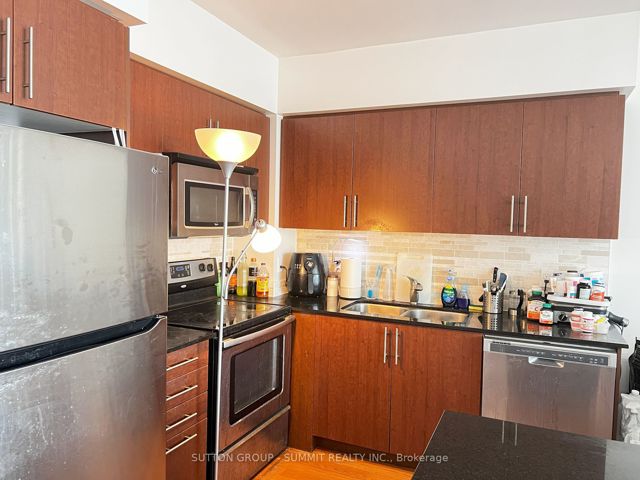 3103 - 2240 Lakeshore Blvd W