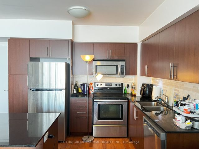 3103 - 2240 Lakeshore Blvd W