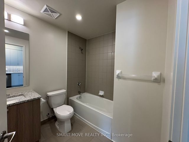 1210 - 38 Annie Craig Dr