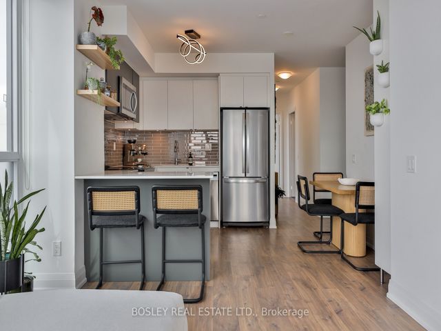 2109 - 1461 Lawrence Ave W