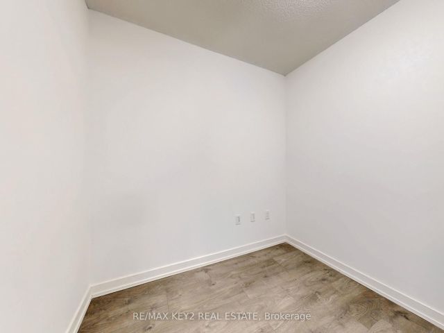 611 - 556 Marlee Ave