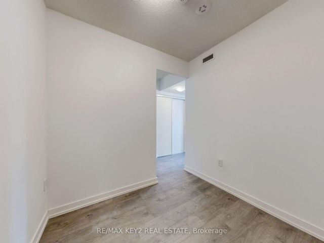 611 - 556 Marlee Ave