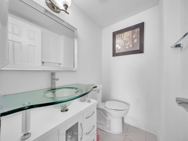 903 - 2835 Islington Ave W