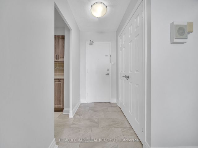 903 - 2835 Islington Ave W