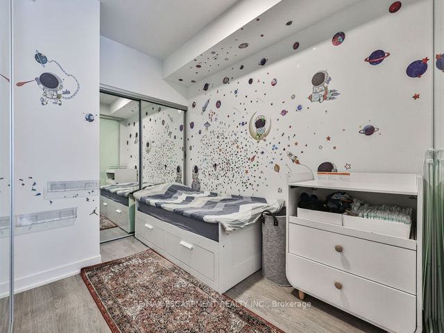 3810 - 1926 Lake Shore Blvd W