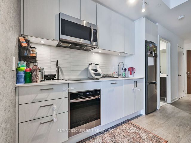 3810 - 1926 Lake Shore Blvd W