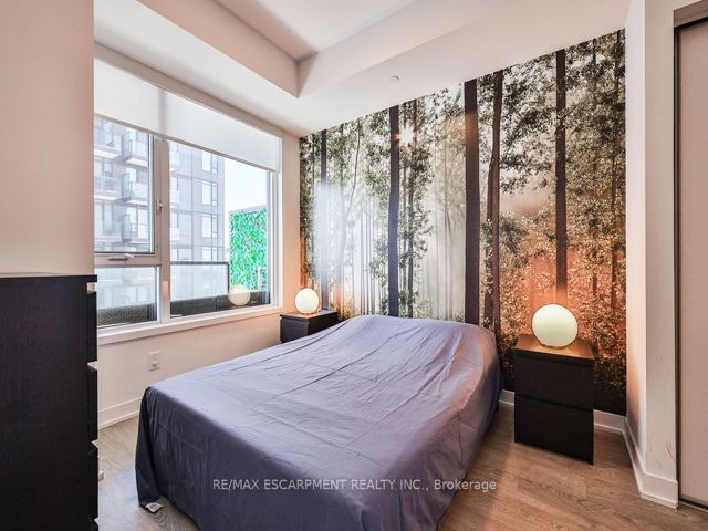 3810 - 1926 Lake Shore Blvd W