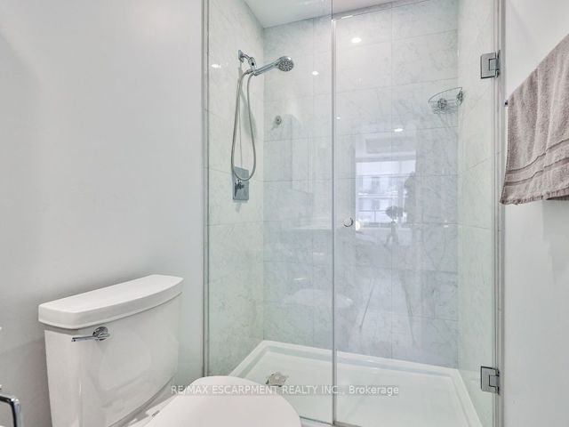 3810 - 1926 Lake Shore Blvd W