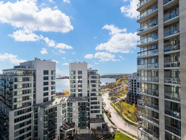 1105 - 2067 Lake Shore Blvd W