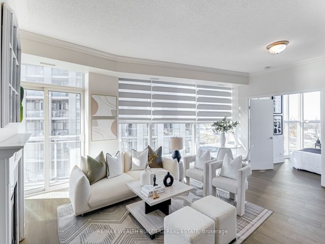 1105 - 2067 Lake Shore Blvd W