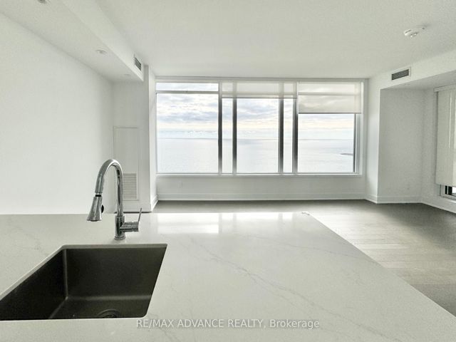 3709 - 1928 Lake Shore Blvd