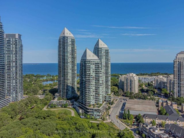 2106 - 2230 Lake Shore Blvd W