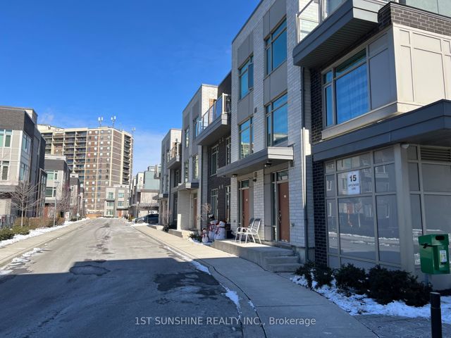 89 - 15 Applewood Lane