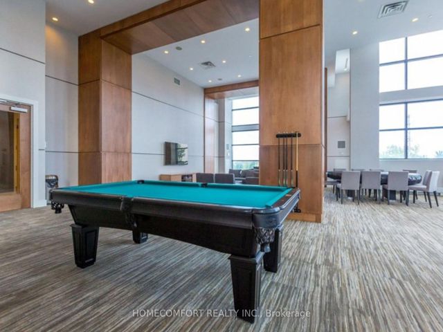 902 - 2200 Lake Shore Blvd W