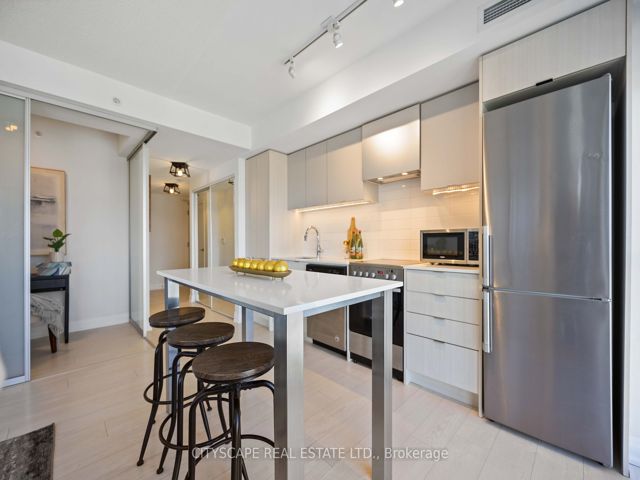 2202 - 30 Gibbs Rd