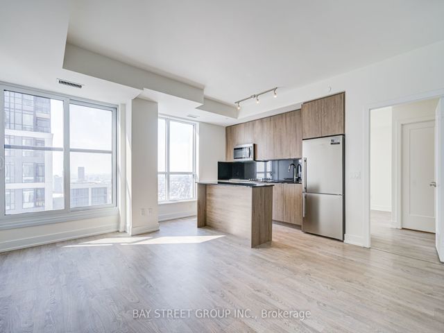 4032 - 5 Mabelle Ave