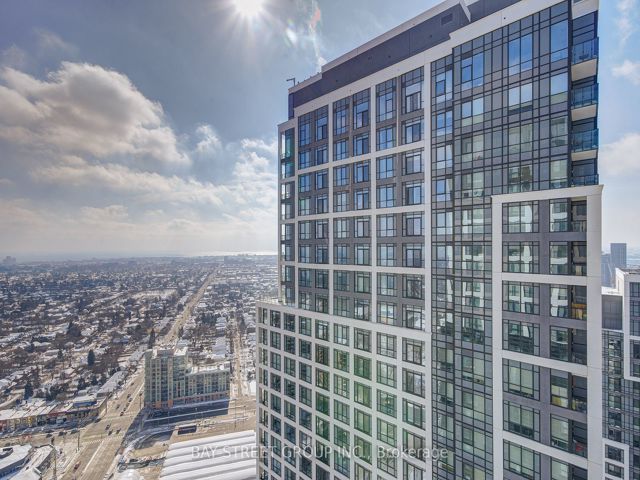4032 - 5 Mabelle Ave