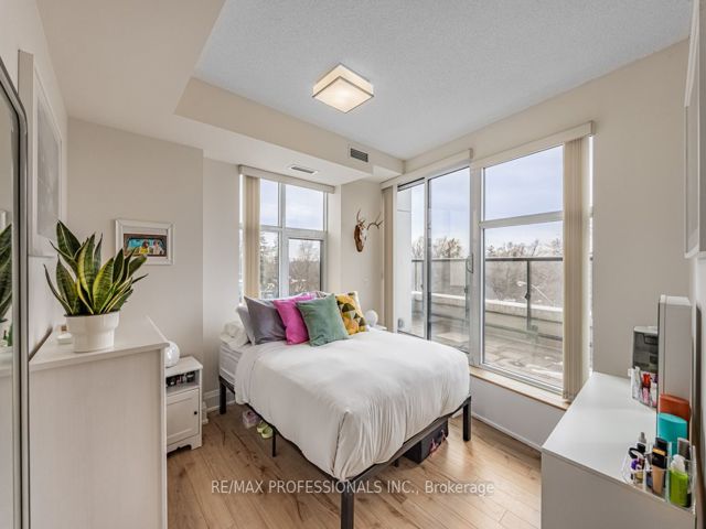 417 - 2 Old Mill Dr
