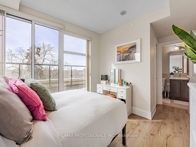 417 - 2 Old Mill Dr