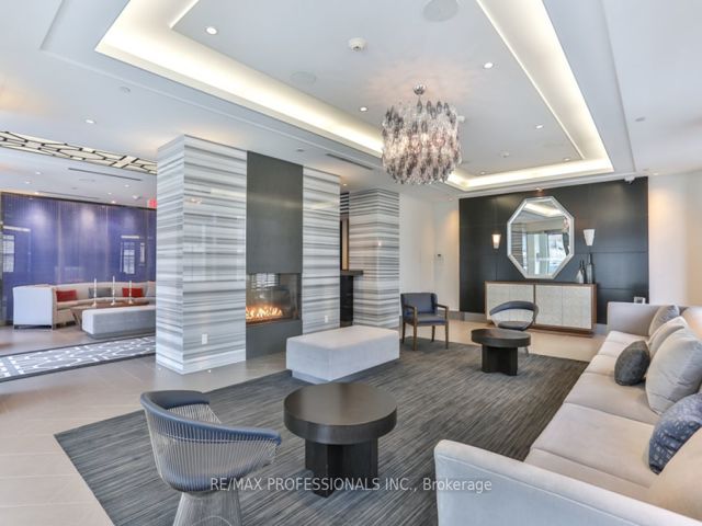 417 - 2 Old Mill Dr