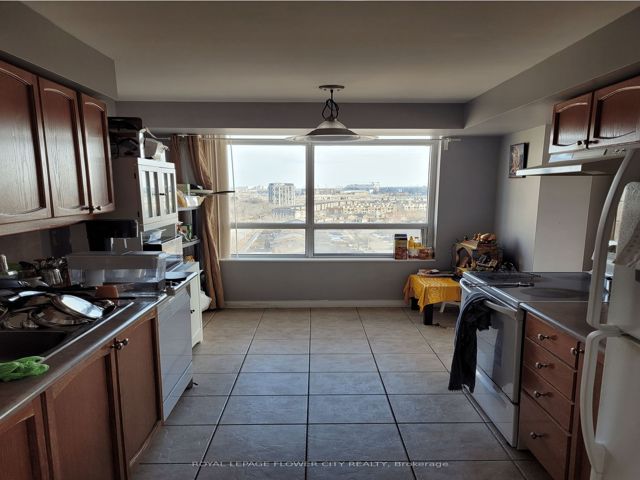 1512 - 710 Humberwood Blvd