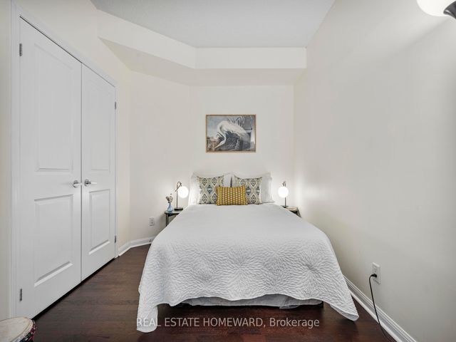 2107 - 15 Windermere Ave