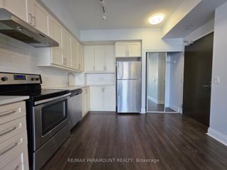 1410 - 15 Zorra St