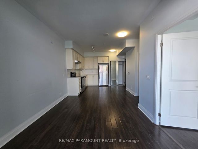 1410 - 15 Zorra St