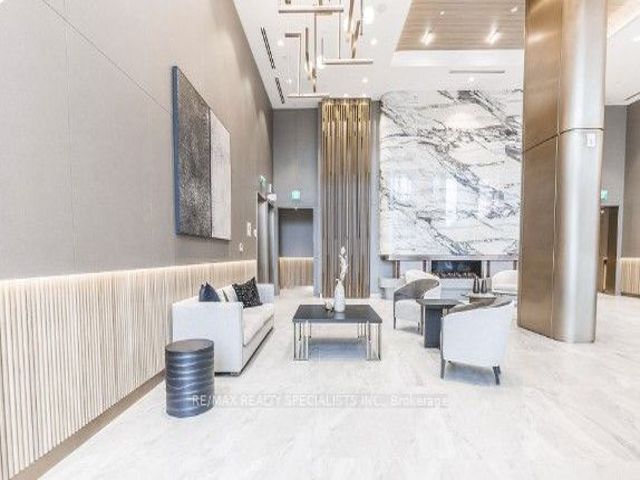 511 - 1100 Sheppard Ave W