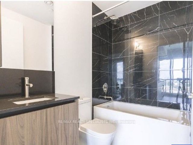 511 - 1100 Sheppard Ave W