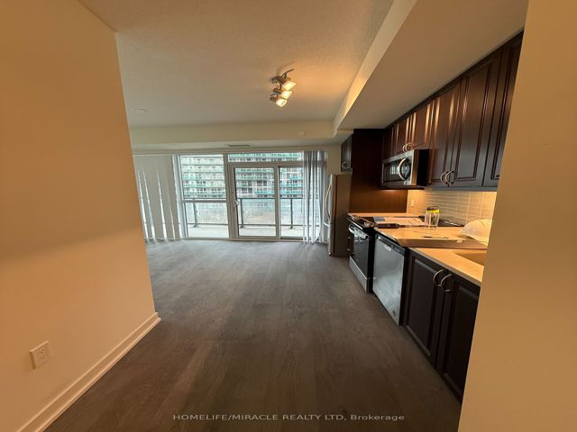 611 - 38 Annie Craig Dr