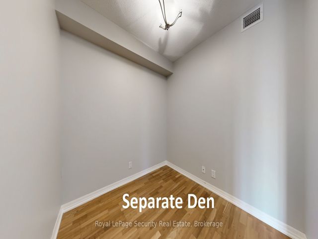#204 - 38 Fontenay Crt