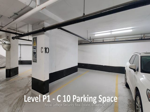 #204 - 38 Fontenay Crt