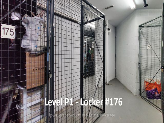 #204 - 38 Fontenay Crt