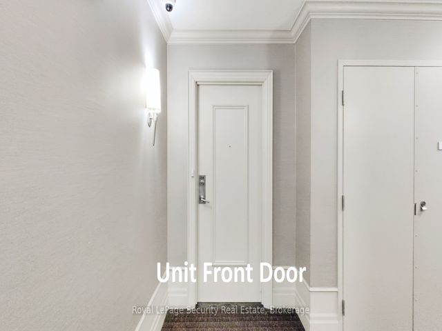 #204 - 38 Fontenay Crt