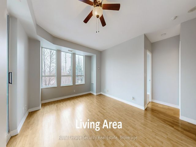 #204 - 38 Fontenay Crt