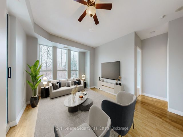 #204 - 38 Fontenay Crt