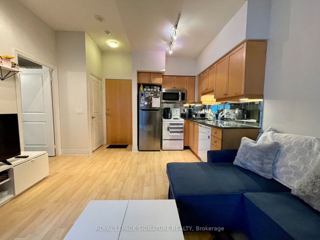 429 - 58 Marine Parade Dr