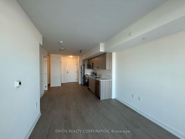 715 - 556 Marlee Ave