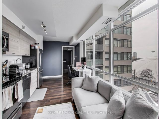 618 - 20 Joe Shuster Way
