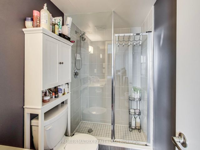 618 - 20 Joe Shuster Way