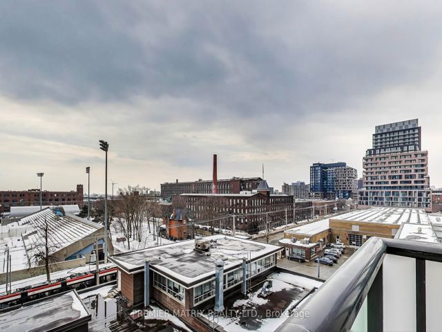 618 - 20 Joe Shuster Way