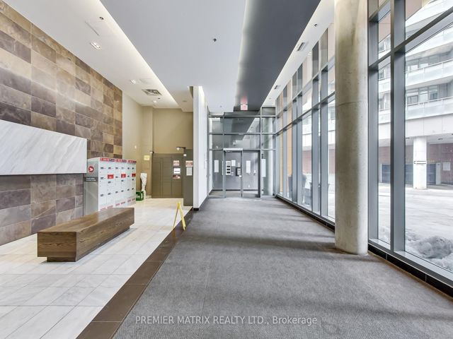 618 - 20 Joe Shuster Way