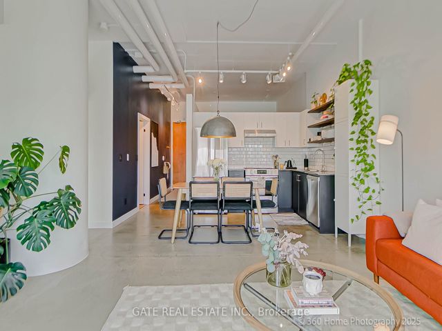 308 - 2 Fieldway Rd