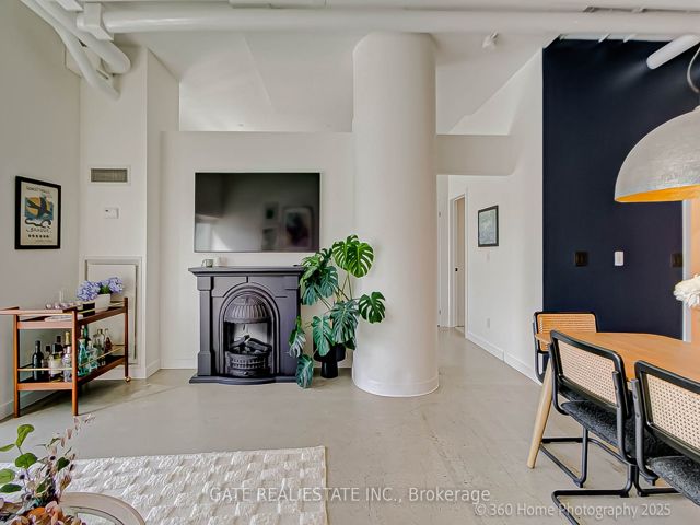 308 - 2 Fieldway Rd