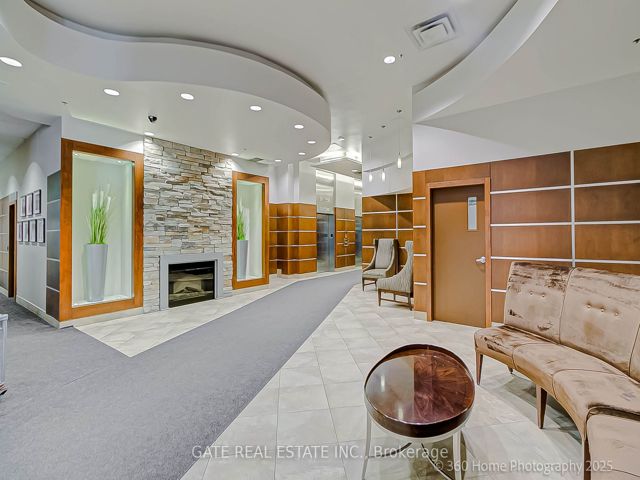 308 - 2 Fieldway Rd