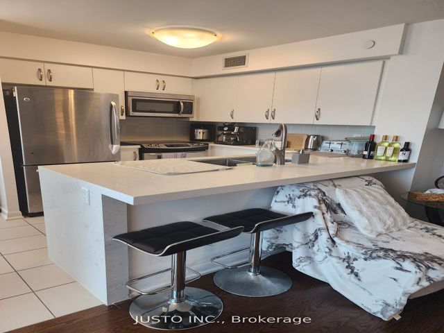 710 - 205 Sherway Gardens Rd