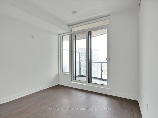 2701 - 1926 Lake Shore Blvd W