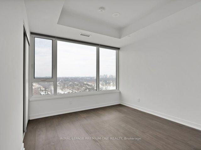 2701 - 1926 Lake Shore Blvd W